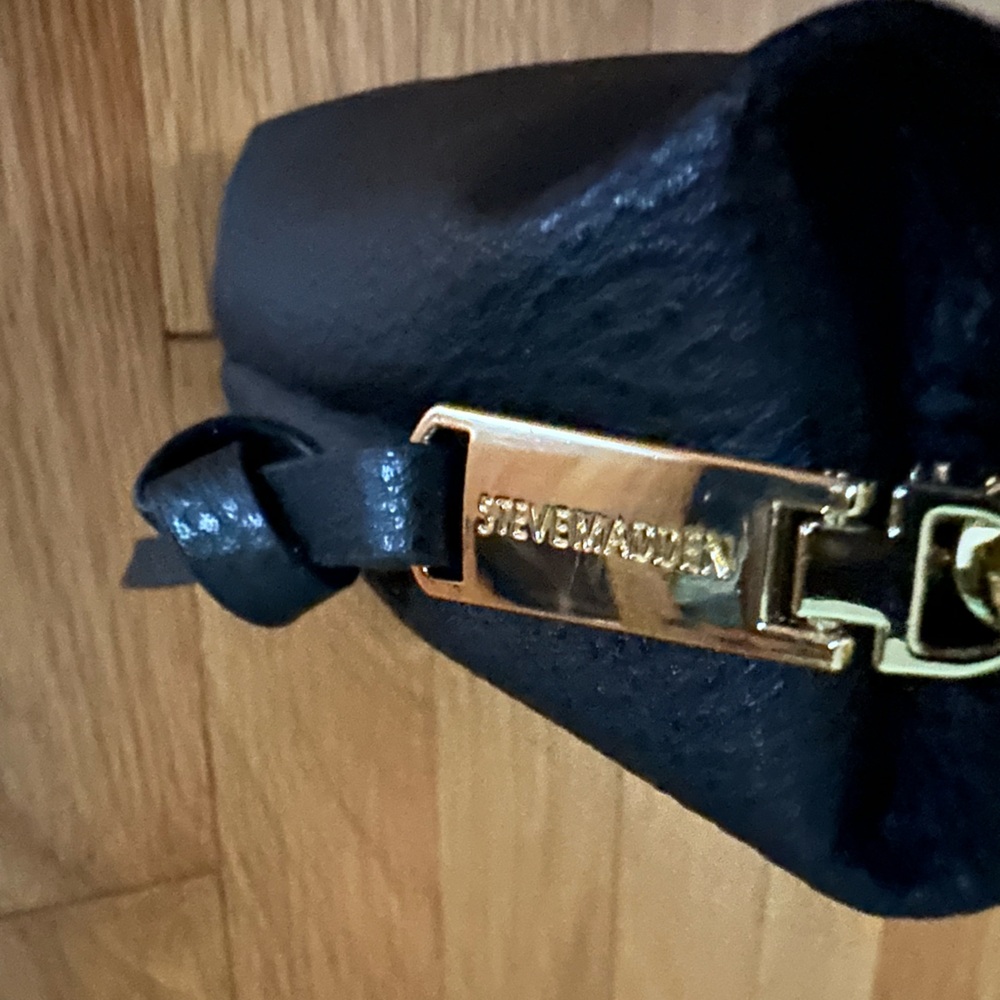 Steve Madden black faux leather handbag. NWOT See pics for measurements - Picture 3 of 6